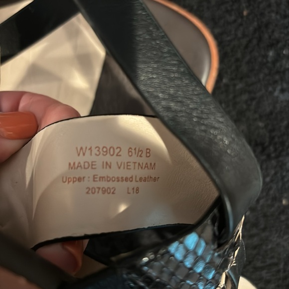 Cole Haan Sandals - Picture 4 of 5